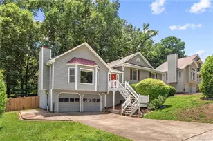 2256 Byron Ct SW, Marietta, GA 30064 - Photo 2