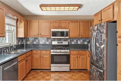 2256 Byron Court SW, Marietta, GA 30064 - Photo 10