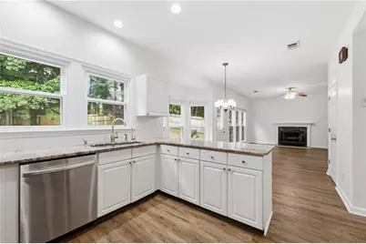 3668 Dunlin Shore Court, Peachtree Corners, GA 30092 - Photo 8