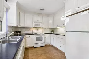 4250 D'Youville Trce, Atlanta, GA 30341 - Photo 20