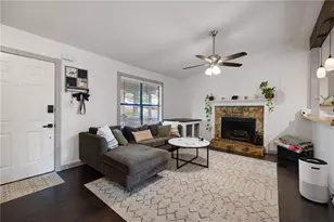 119 S Mill Creek Ct, Woodstock, GA 30188 - Photo 6