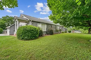 16 Bittings Ave, Summerville, GA 30747 - Photo 2