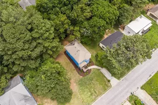 1585 Mary George Ave NW, Atlanta, GA 30318 - Photo 30