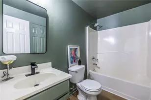 1585 Mary George Ave NW, Atlanta, GA 30318 - Photo 24