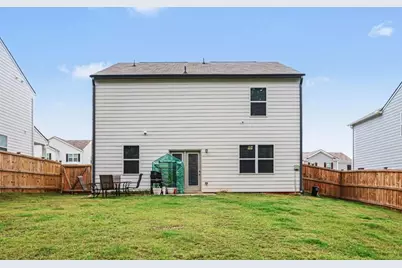 8233 Bluewater Drive, Fairburn, GA 30213 - Photo 6