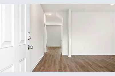 820 Pelham Way, Locust Grove, GA 30248 - Photo 2