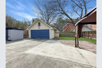 3145 Queens Walk NE, Atlanta, GA 30345 - Photo 2