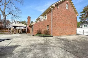 3145 Queens Walk NE, Atlanta, GA 30345 - Photo 2
