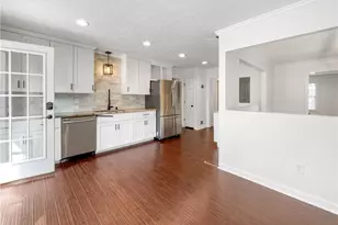 3145 Queens Walk NE, Atlanta, GA 30345 - Photo 16
