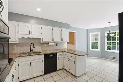 713 Chesterfield Drive, Lawrenceville, GA 30044 - Photo 18