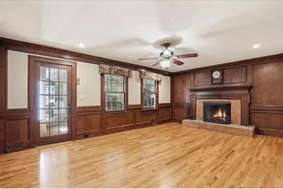 713 Chesterfield Drive, Lawrenceville, GA 30044 - Photo 8