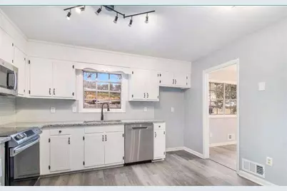 3862 Northstrand Drive, Decatur, GA 30035 - Photo 10