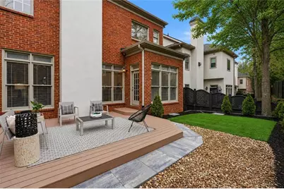 1112 Valley Overlook Drive NE, Atlanta, GA 30324 - Photo 6