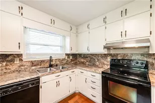 11058 Hunters Ln, Hampton, GA 30228 - Photo 16