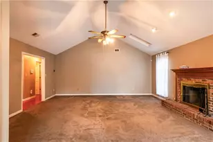 11058 Hunters Ln, Hampton, GA 30228 - Photo 8