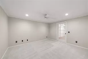 200 York Town Cir, Johns Creek, GA 30097 - Photo 36