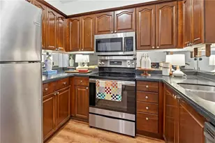 1111 River Green Dr NW, Atlanta, GA 30327 - Photo 12