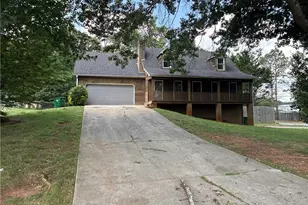 667 King Rd, Stone Mountain, GA 30088 - Photo 1