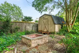 255 Paris Dr, Lawrenceville, GA 30043 - Photo 38