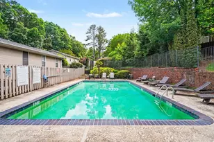 1104 Moorestown Cir, Decatur, GA 30033 - Photo 2