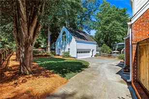 1764 Meadowdale Ave NE, Atlanta, GA 30306 - Photo 26