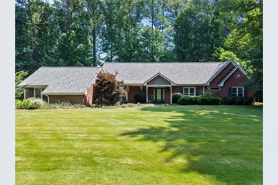 146 Lakeside Drive NW, Kennesaw, GA 30144 - Photo 1