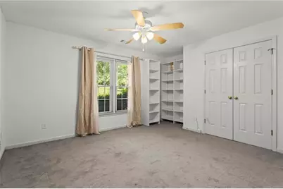146 Lakeside Drive NW, Kennesaw, GA 30144 - Photo 16
