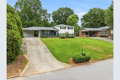 2913 Gena Drive, Decatur, GA 30032 - Photo 2