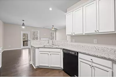 248 Bobbie Way, Woodstock, GA 30189 - Photo 4