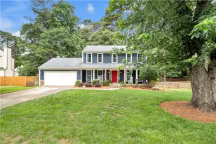 5587 Patrick Ct, Peachtree Corners, GA 30092 - Photo 2