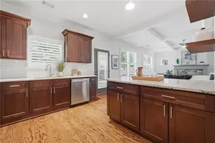 1525 Springbrook Dr, Decatur, GA 30033 - Photo 10