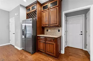 4557 Village Springs Pl, Atlanta, GA 30338 - Photo 10