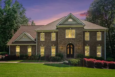 952 Ardmore Trail, Hoschton, GA 30548 - Photo 2