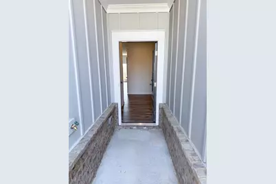 1011 Stiles Circle, Cartersville, GA 30120 - Photo 2
