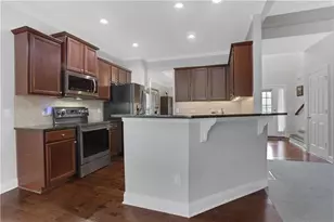 9105 Kate Ct, Gainesville, GA 30506 - Photo 10