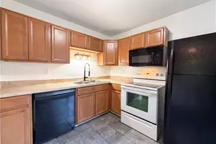 2725 Flintlock Pl, Austell, GA 30106 - Photo 2