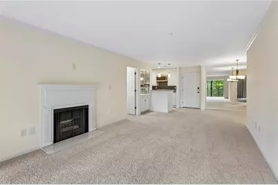 28306 Plantation Drive NE #28306, Atlanta, GA 30324 - Photo 4
