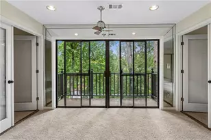 28306 Plantation Dr NE, Atlanta, GA 30324 - Photo 12