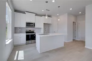 24 Camellia Dr, Fairburn, GA 30213 - Photo 10
