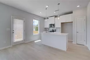 24 Camellia Dr, Fairburn, GA 30213 - Photo 8