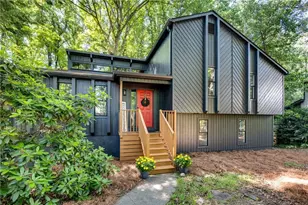 3292 Holly Mill Ct, Marietta, GA 30062 - Photo 4