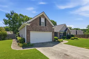 2511 Apalachee Run Way, Dacula, GA 30019 - Photo 2