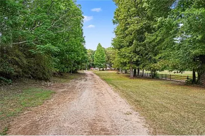 1075 County Road 229, Social Circle, GA 30025 - Photo 10