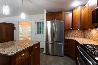 1025 Vistavia Circle, Decatur, GA 30033 - Photo 20