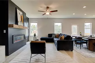 22 Camellia Dr, Fairburn, GA 30213 - Photo 6