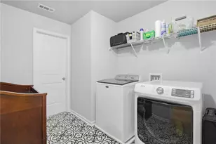 4042 Windsor Tr, Gainesville, GA 30506 - Photo 32