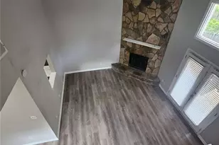 909 Ohara Dr, Jonesboro, GA 30236 - Photo 2