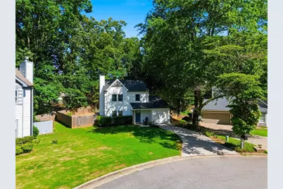 10520 Virginia Pine Lane, Alpharetta, GA 30022 - Photo 2