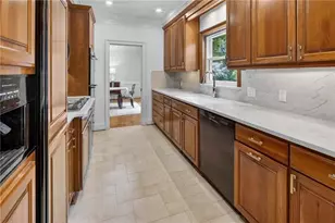 1864 Hallford Ct, Atlanta, GA 30338 - Photo 10