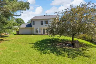 136 Calico Loop, Grantville, GA 30220 - Photo 46